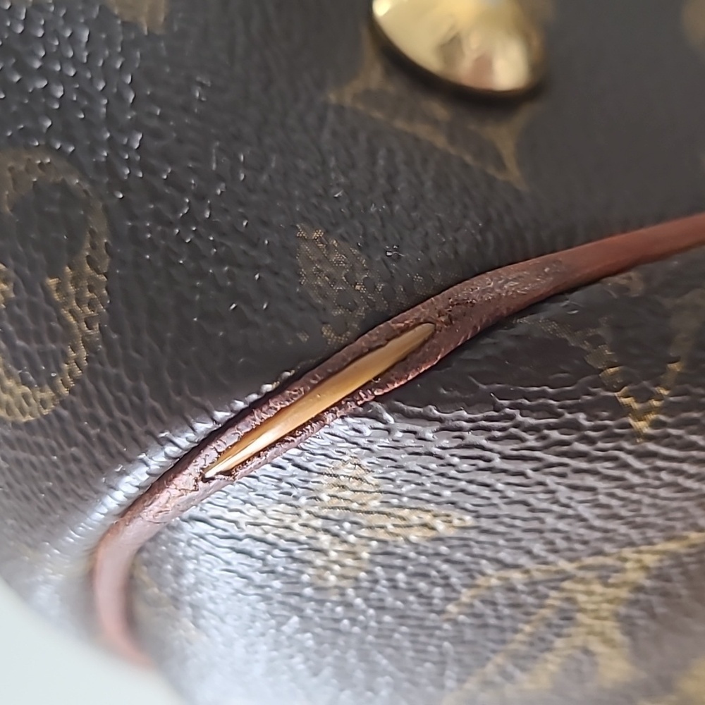 Louis Vuitton Brown Monogram Shoulder Bag - Picture 8 of 16